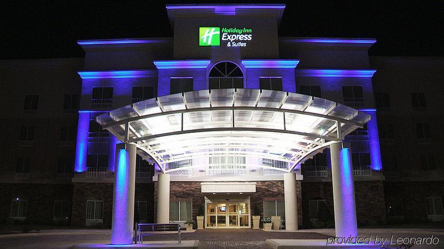 Hotel Express And Bossier Louisiana Downs By Ihg 3*