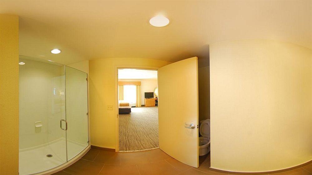 Express And Bossier Louisiana Downs By Ihg Bossier Stadt